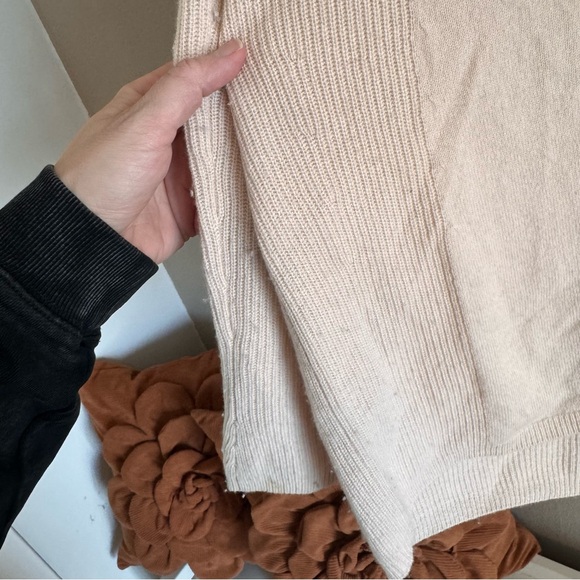 VINCE Directional Rib Cardigan - Picture 4 of 9